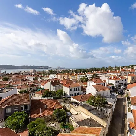 Апартаменты Stunning Belem Views Bright 2-bed