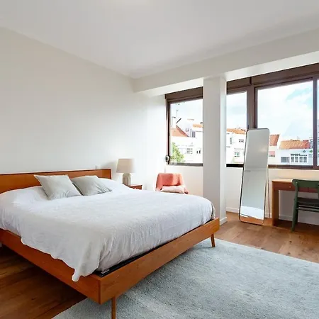 Stunning Belem Views Bright 2-bed Daire *